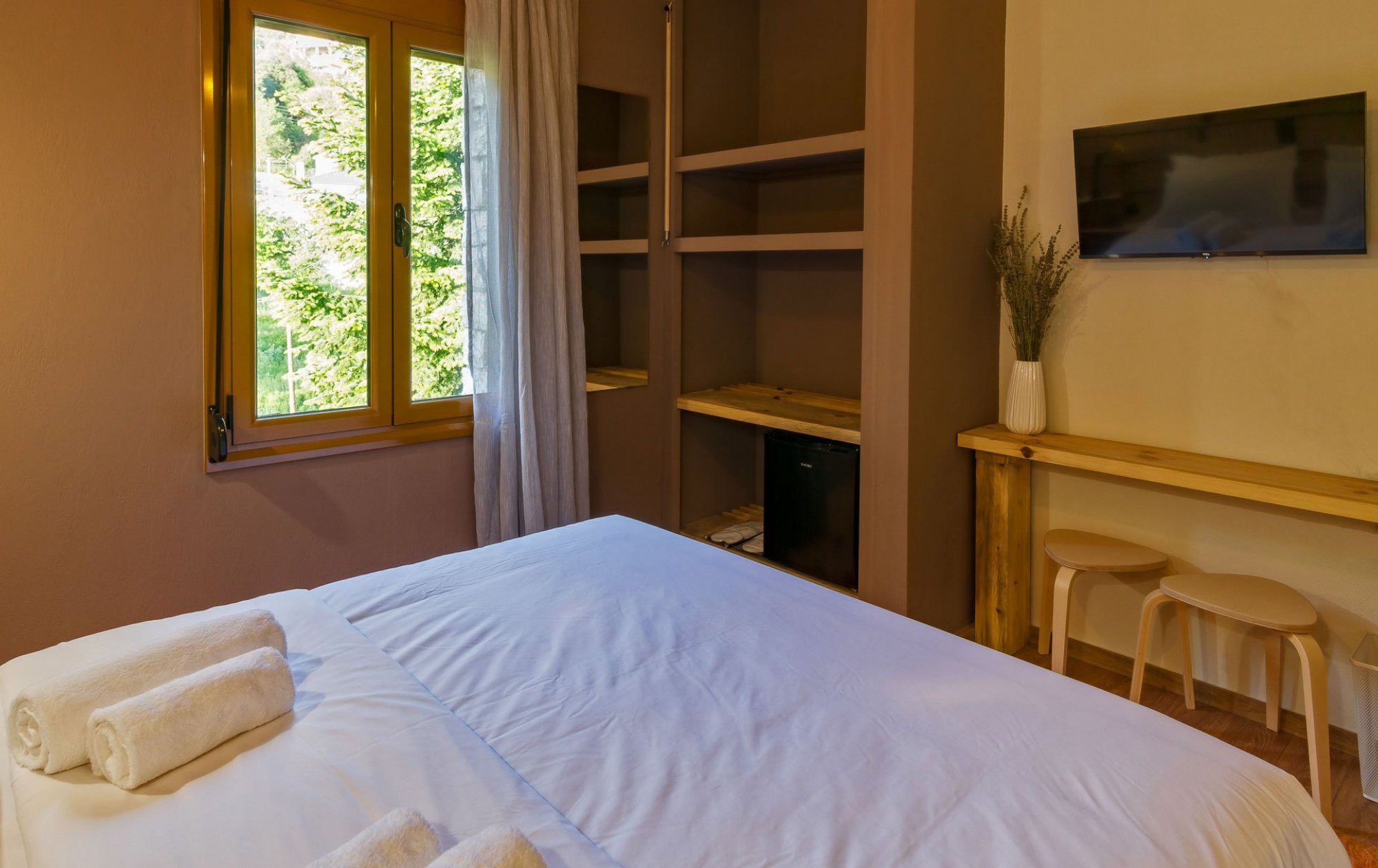 Double Room with Mountain View